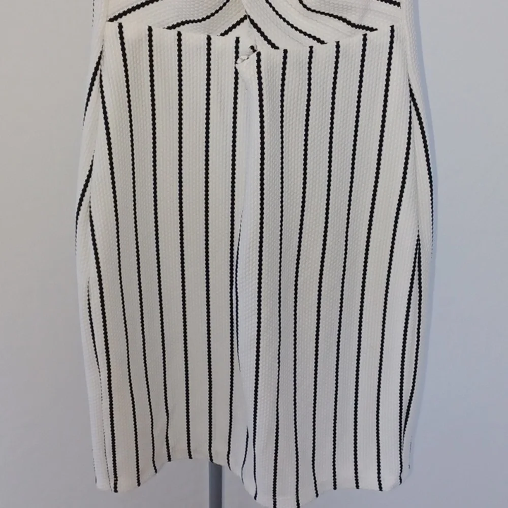 Lush Striped Dress - Picture 8 of 11